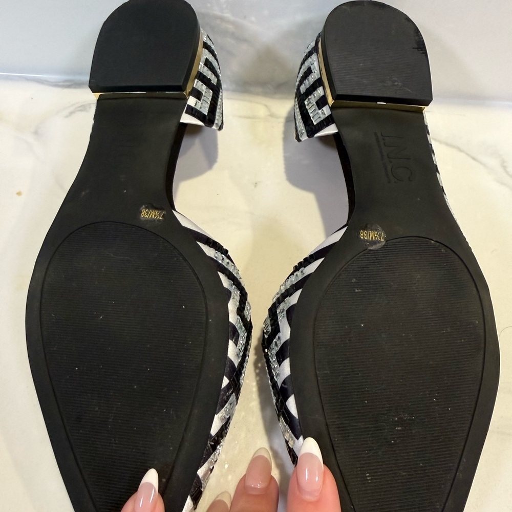 INC International Concepts Black and Silver Geometric Flats - Picture 5 of 6